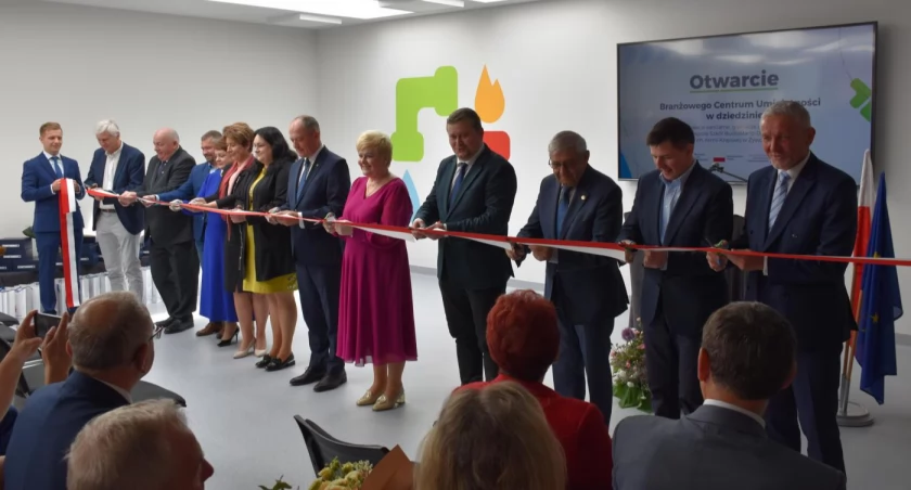 Otwarcie drugiego branżowego centrum umiejętności - nowy rozdział w dziedzinie instalacji sanitarnych, grzewczych i gazowych! 