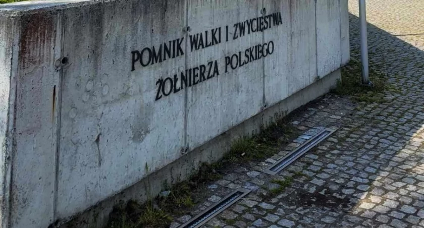 Węgierska Górka : modernizacja otoczenia fortu „Wędrowiec” trwa