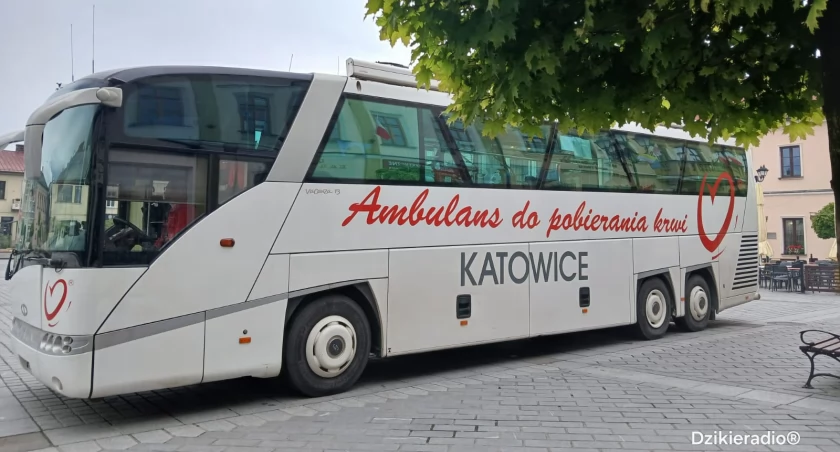 HDK PCK Przy Urzędzie Miejskim w Żywcu– Podaruj Życie 14 czerwca na Żywieckim  Rynku!