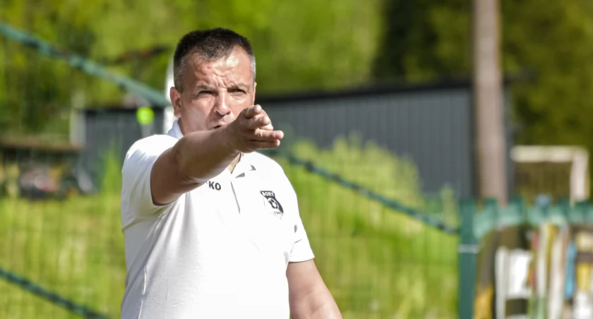Oficjalnie trener Sebastian Komraus nie jest już trenerem Borów!