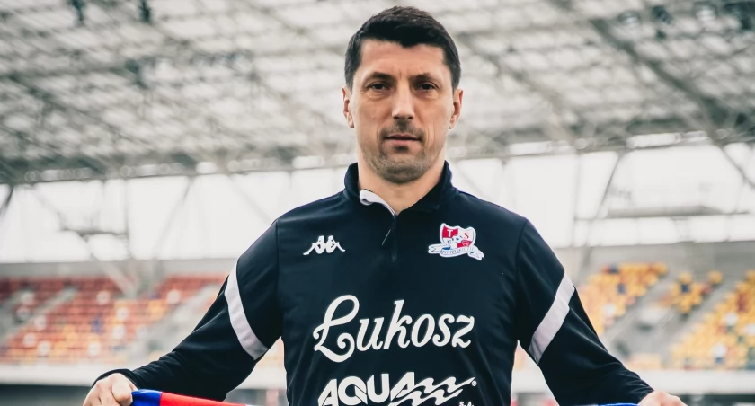 Maciej Małkowski dołącza do sztabu Podbeskidzia, wnosiąc ekstraklasowe doświadczenie i fresh look. Czekają nas emocjonujące zmiany!