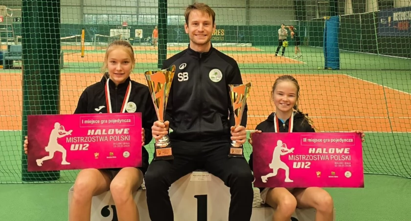 Złoto i brąz dla BKT! Młode tenisistki błysnęły na Halowych MP U12