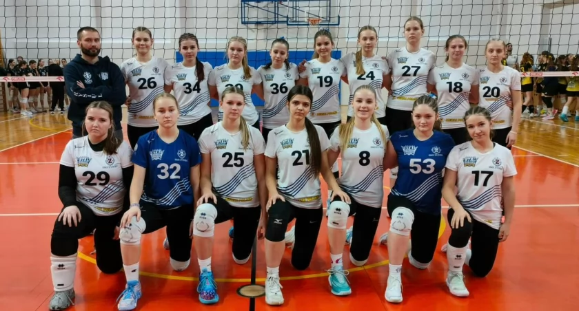 Walka juniorek młodszych 
