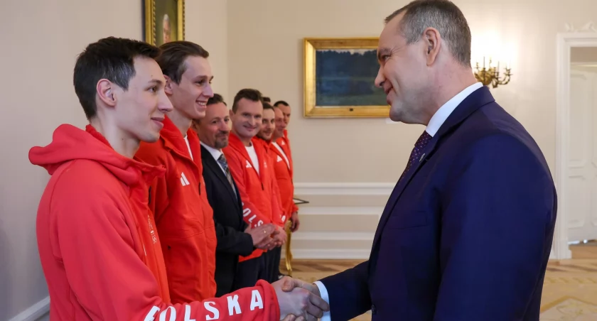 Niesamowita historia Kacpra Tomasiaka – od medali do mieszkania w Mieście Mistrzów!