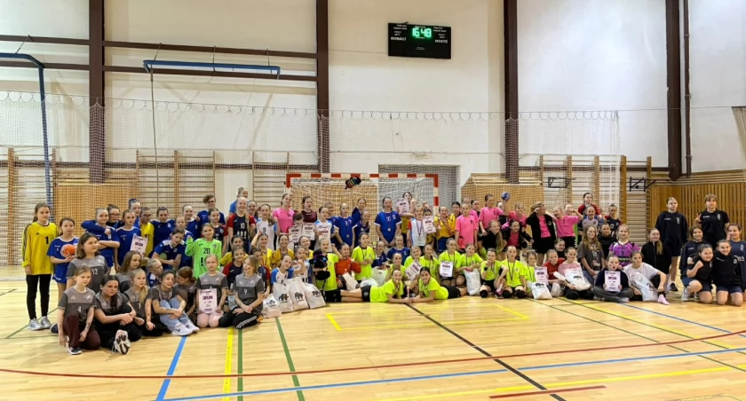 Pierwsze międzynarodowe kroki młodych talentów z Bystrej.