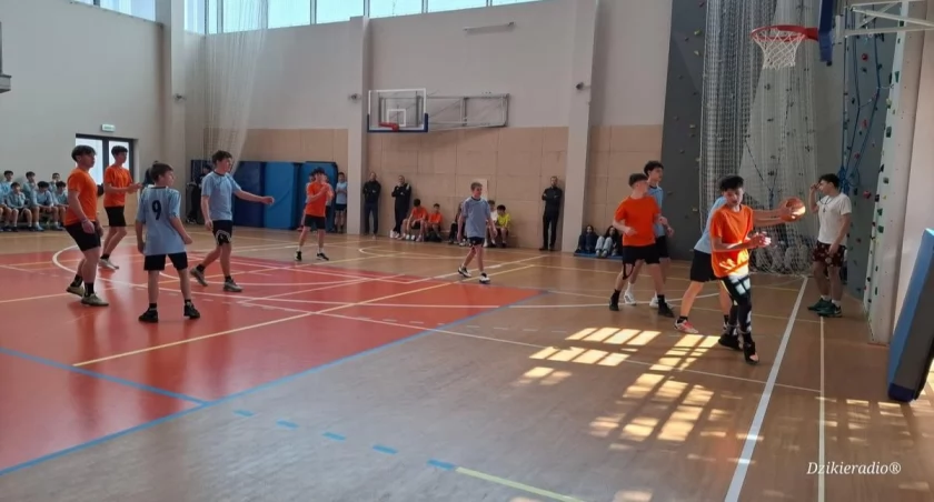 SP nr 2 Żywiec mistrzem koszykarskich szkół podstawowych powiatu żywieckiego