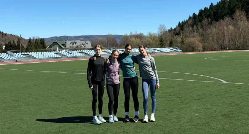 Pasja i trening nie znają przerwy Młode sportsmenki z Żywca w akcji.