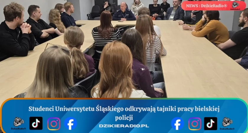 Studenci Uniwersytetu Śląskiego odkrywają tajniki pracy bielskiej policji