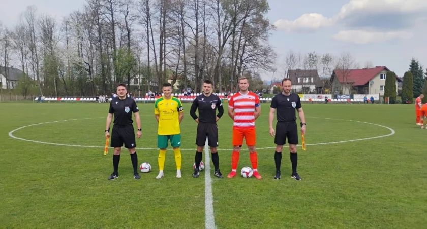 LKS Tempo Puńców zdecydowanie liderem po 17 kolejce klasy okręgowej