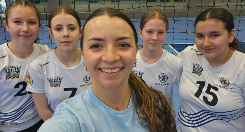 Stal Śrubiarnia Żywiec blisko awansu po zaciętej walce w turnieju minisiatkówki.