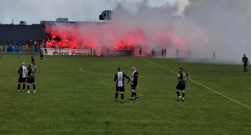 20 kolejka INSTALMAX A-Klasy Żywiec przyniosła emocje i gole na najwyższym poziomie.