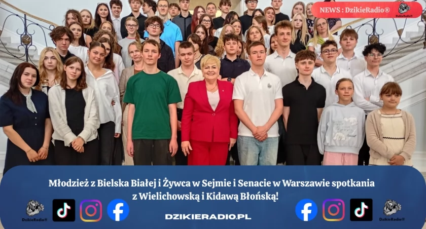 Młodzież z Bielska Białej i Żywca inspiruje się pracą polskiego parlamentu.