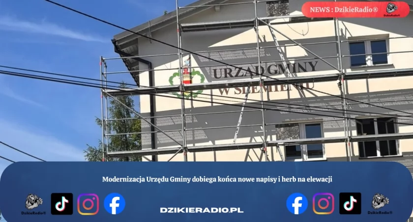 Modernizacja Urzędu Gminy dobiega końca nowe napisy i herb na elewacji