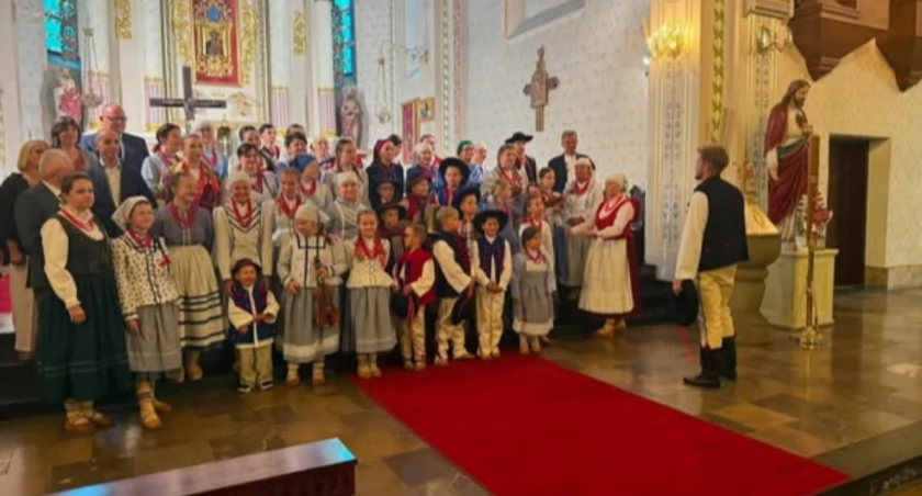 Uroczysta Msza w Rajczy ku czci Królowej Kazimierzowskiej z udziałem gości z Włoch