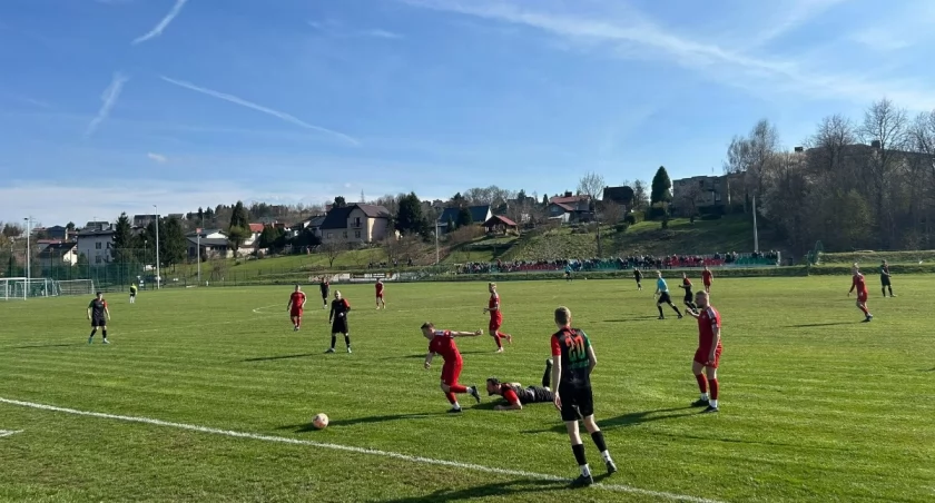 Poznaj terminarz sezonu 2026 2027 Ligi Okręgowej Żywiecko Skoczowskiej!
