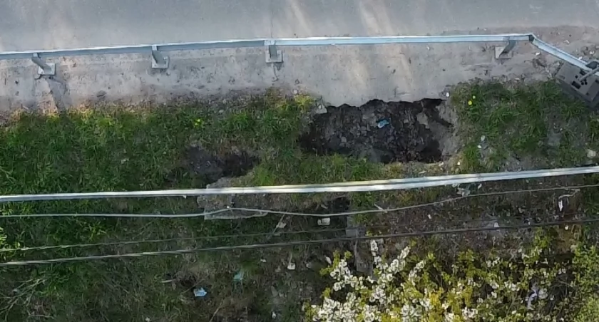 Utrudnienia drogowe w Zarzeczu i nowa komunikacja zastępcza dla mieszkańców