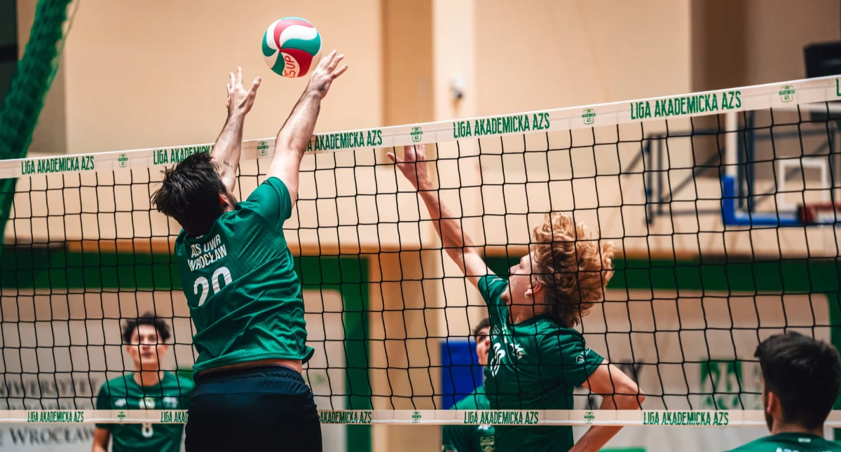 Owocny weekend z Ligami Akademickimi AZS. Mocny początek siatkarzy UAM 