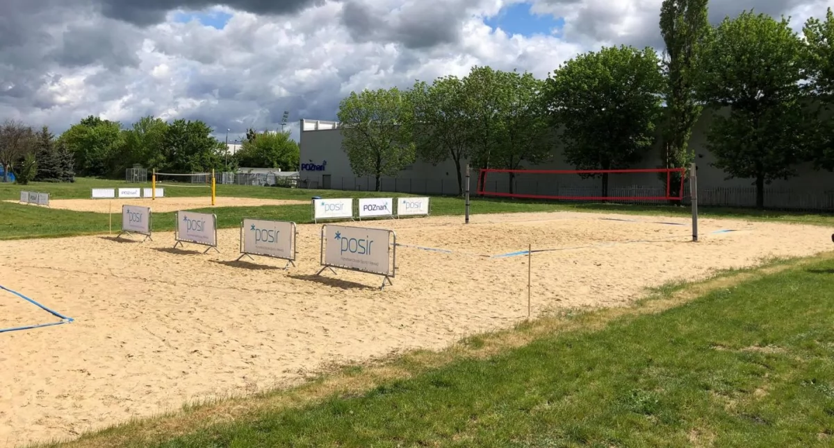 Ruszyła budowa nowego obiektu sportowego. Powstanie w miejscu boisk do siatkówki plażowej