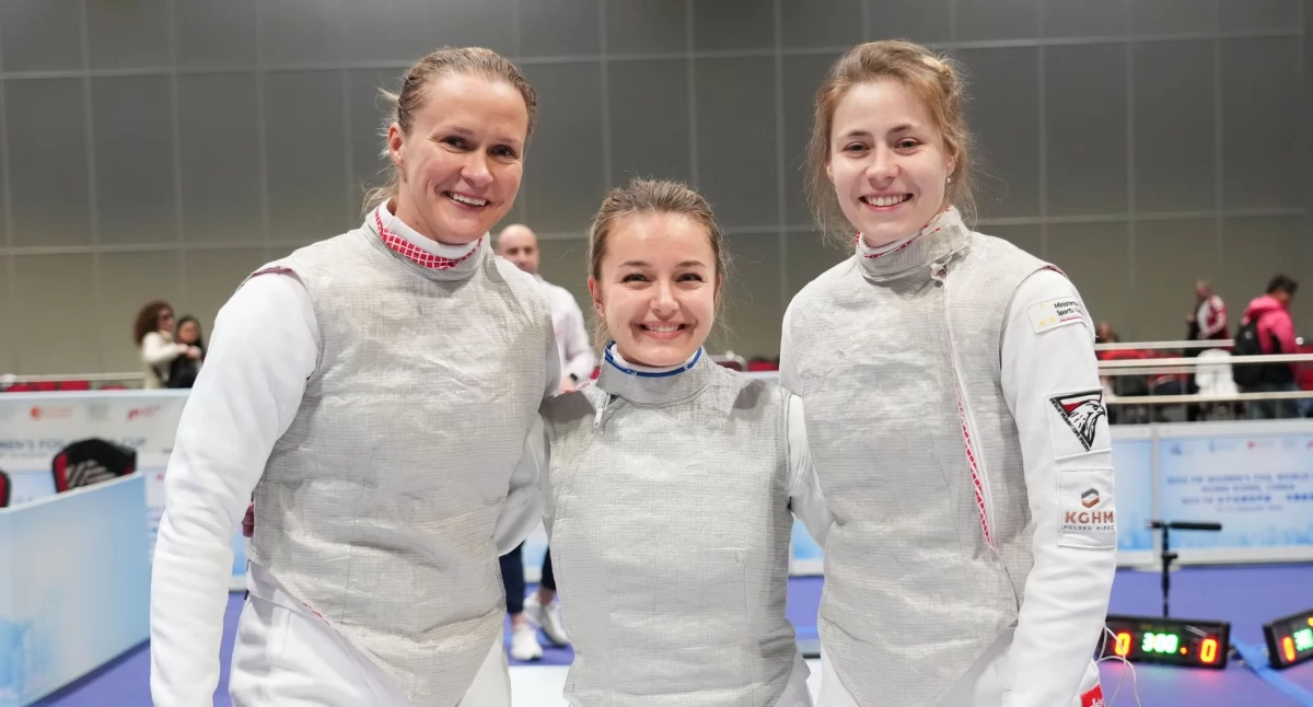 Drużyna polskich florecistek walczyła w PŚ w Hongkongu 