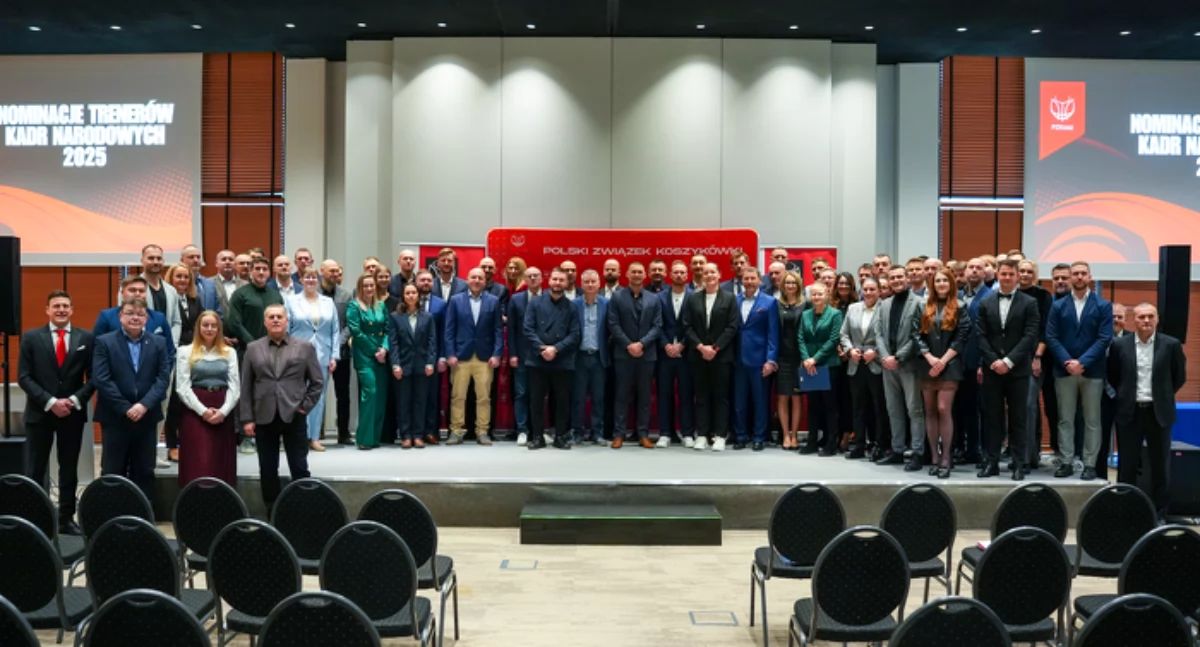 Trenerzy koszykarskich reprezentacji Polski odebrali nominacje. Troje z Poznania