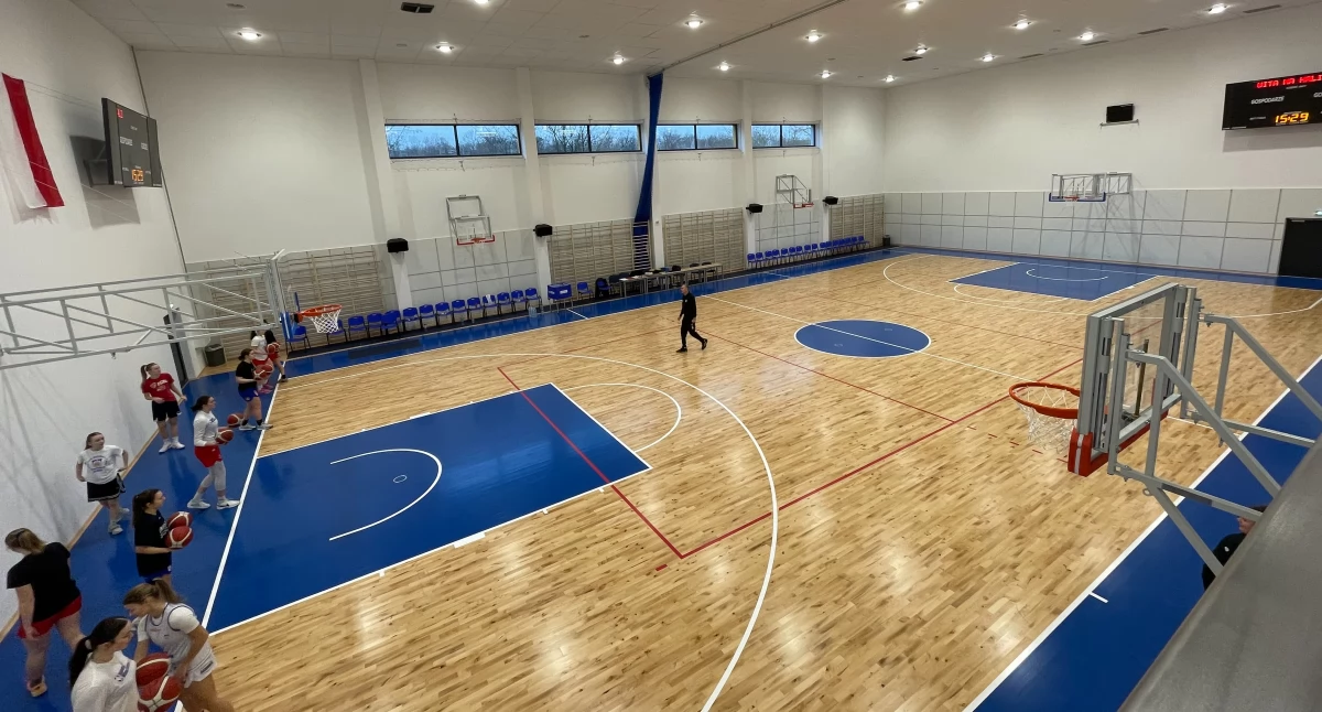 W nowej hali XX LO już trenują, od środy będą grać. O mistrzostwo Polski  GALERIA