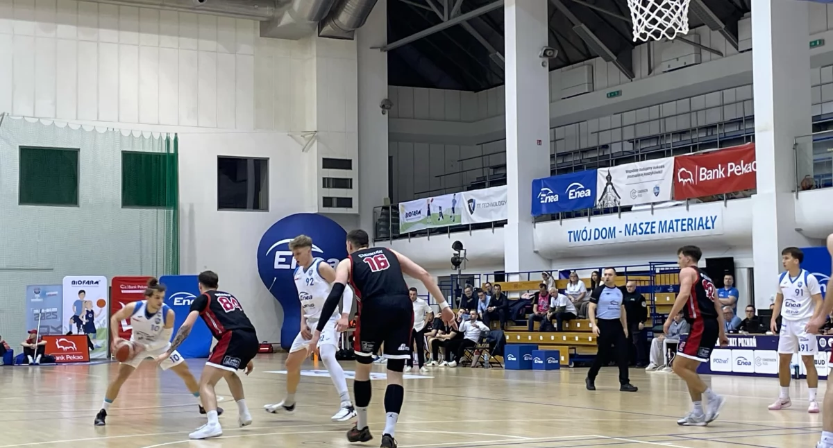 Twardy bój Enei Basketu Poznań z Polonią. Trener: Chylę czoła przed zmiennikami