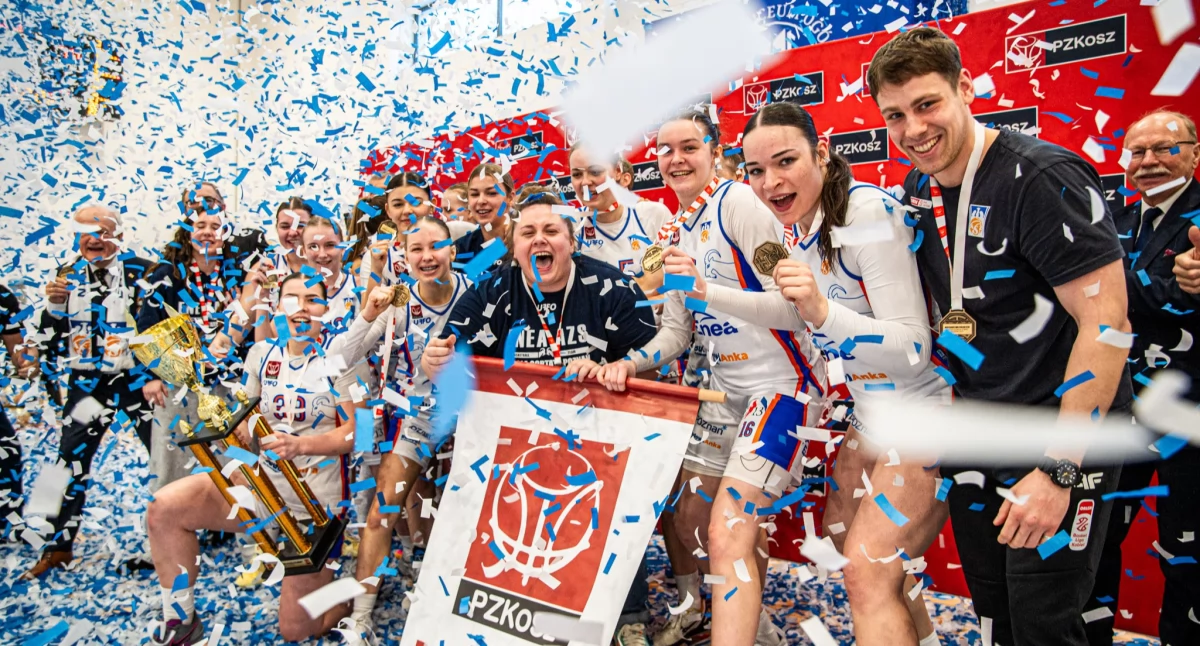 Duże emocje w finale, tytuł obroniony. Koszykarki Enei AZS mistrzyniami Polski