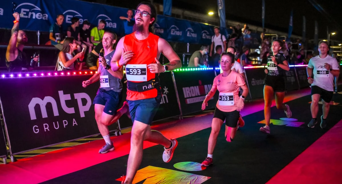 Nawet 1500 osób może pobiec nocą ulicami Poznania. Ruszyły zapisy na Night Run