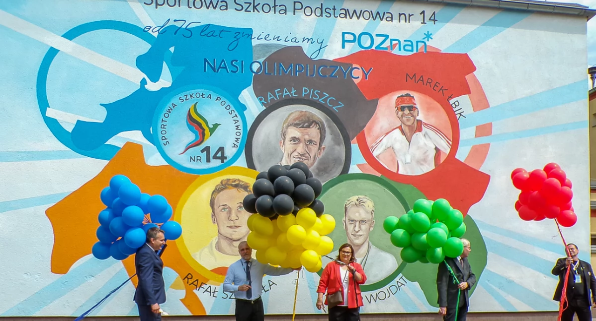 Mural z medalistami olimpijskimi z SP 14 na jubileusz 50-lecia Szkoły Sportowej  GALERIA