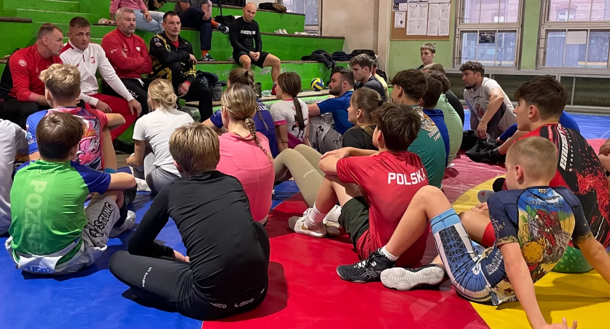 Medalista mistrzostw świata na treningu zapaśników Grunwaldu Poznań