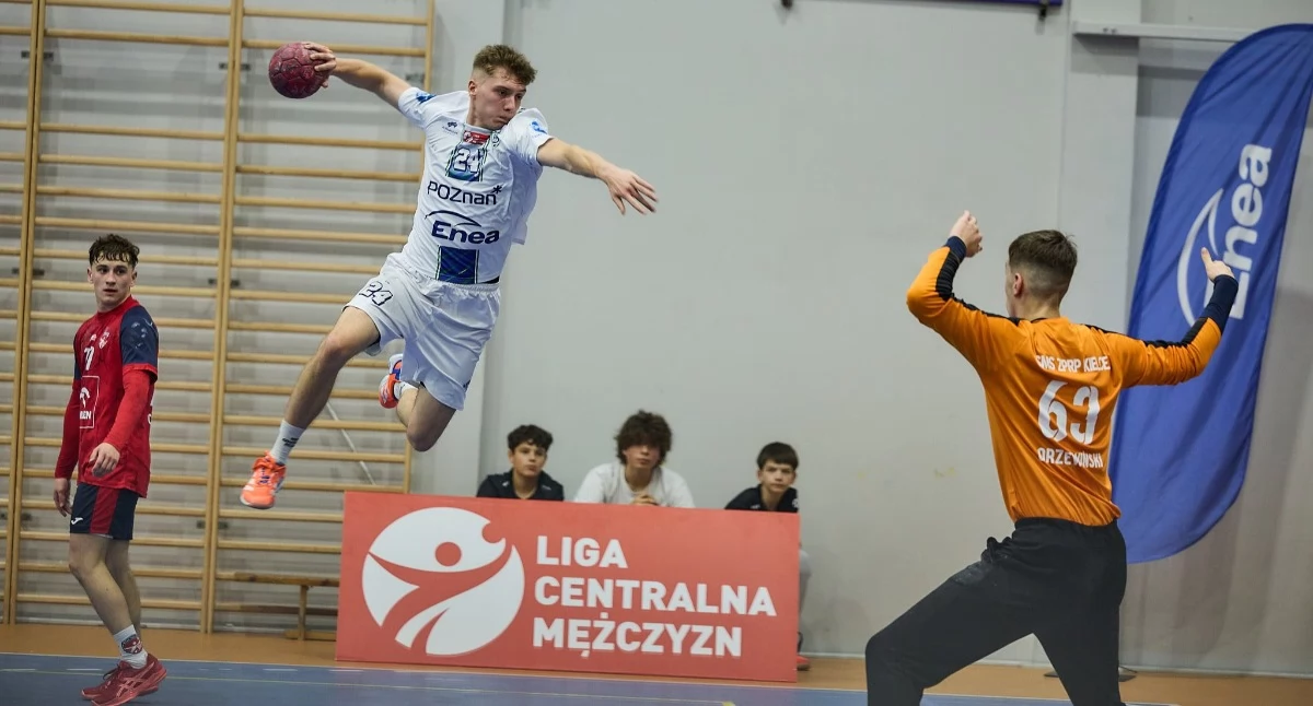 Erik Uyen ma 21 lat i rzuca grę na zapleczu Superligi. „Idę pod prąd. Chcę być elektrykiem”