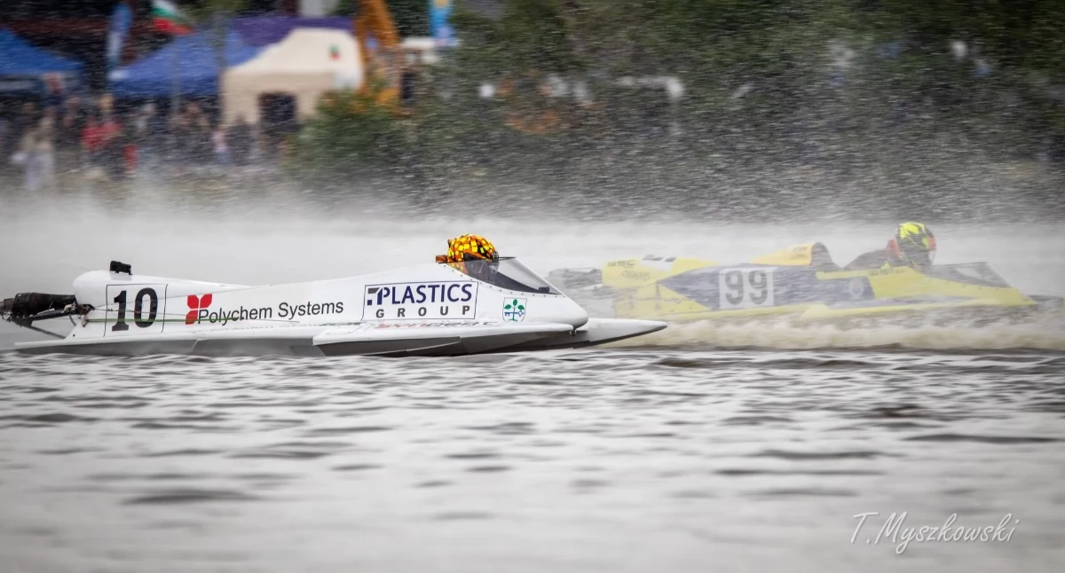 Senior Henryk Synoracki na podium w 2. eliminacji motorowodnych MŚ Hydro GP