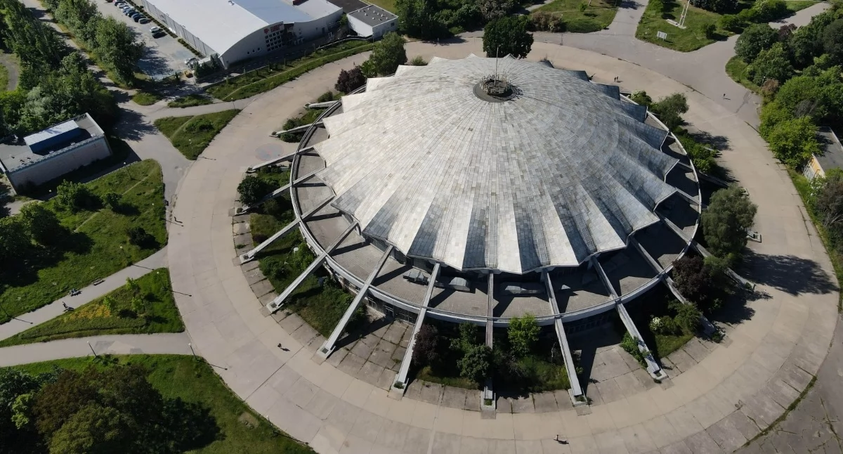 Kolejny krok w kierunku remontu Hali Arena. Rozstrzygnięto przetarg