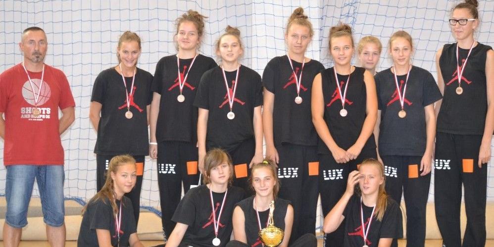 Kadetki MKK SOKOŁÓW S.A. OSiR na podium