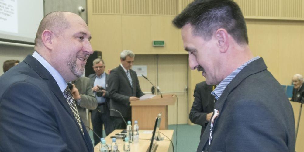 Stanisław Jastrzębski z Krzyżem Wolności i Solidarności