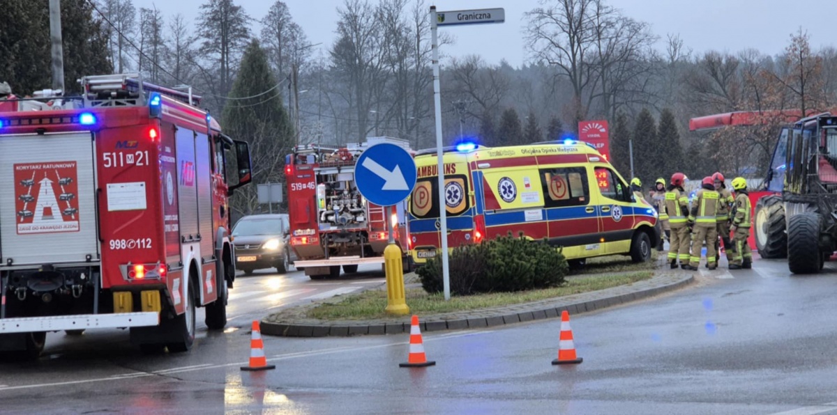 Kierujący ciągnikiem potrącił pieszą