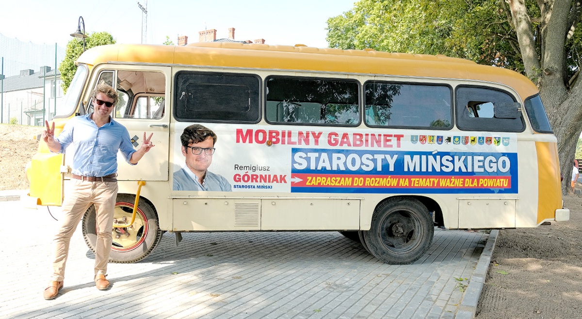 Starosta miński ogórkiem jedzie