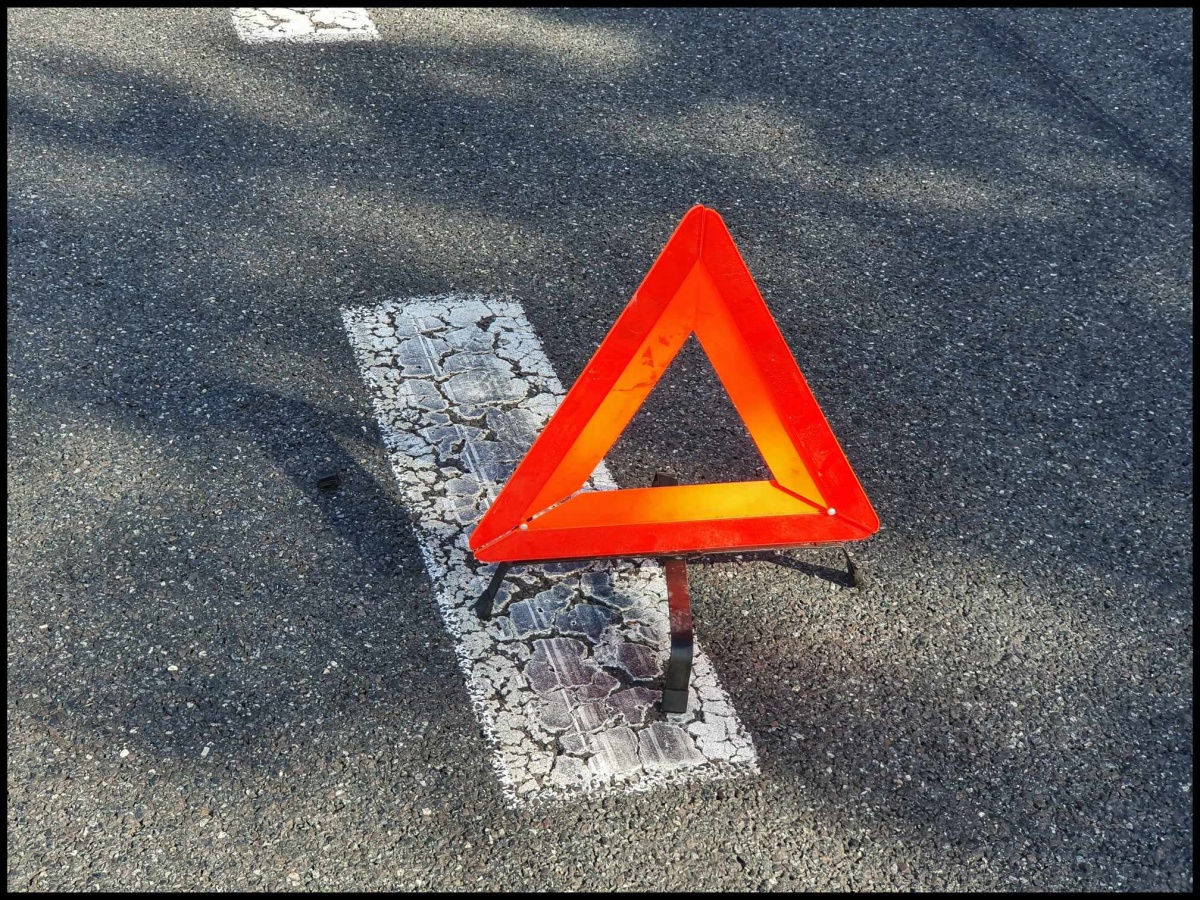 Zdarzenie drogowe przy wjeździe na A2