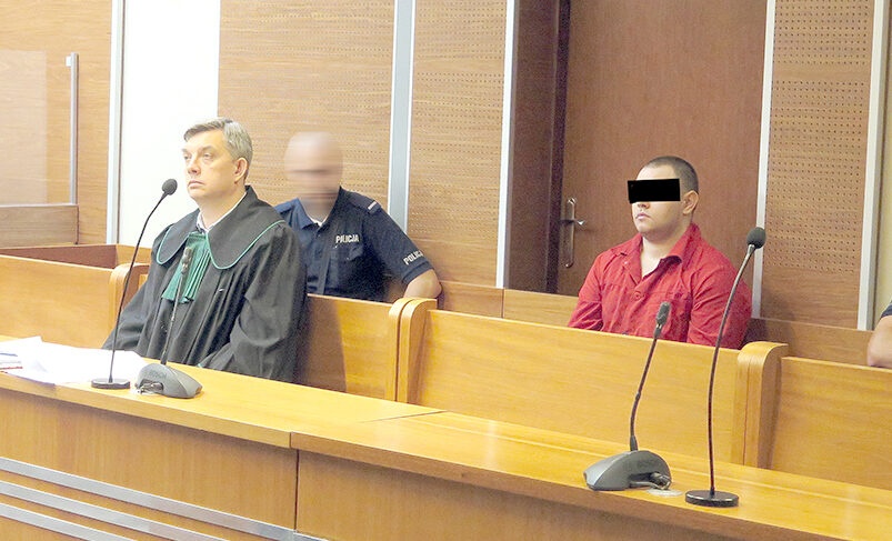 Gdybym się nie bronił, to by mnie skatował
