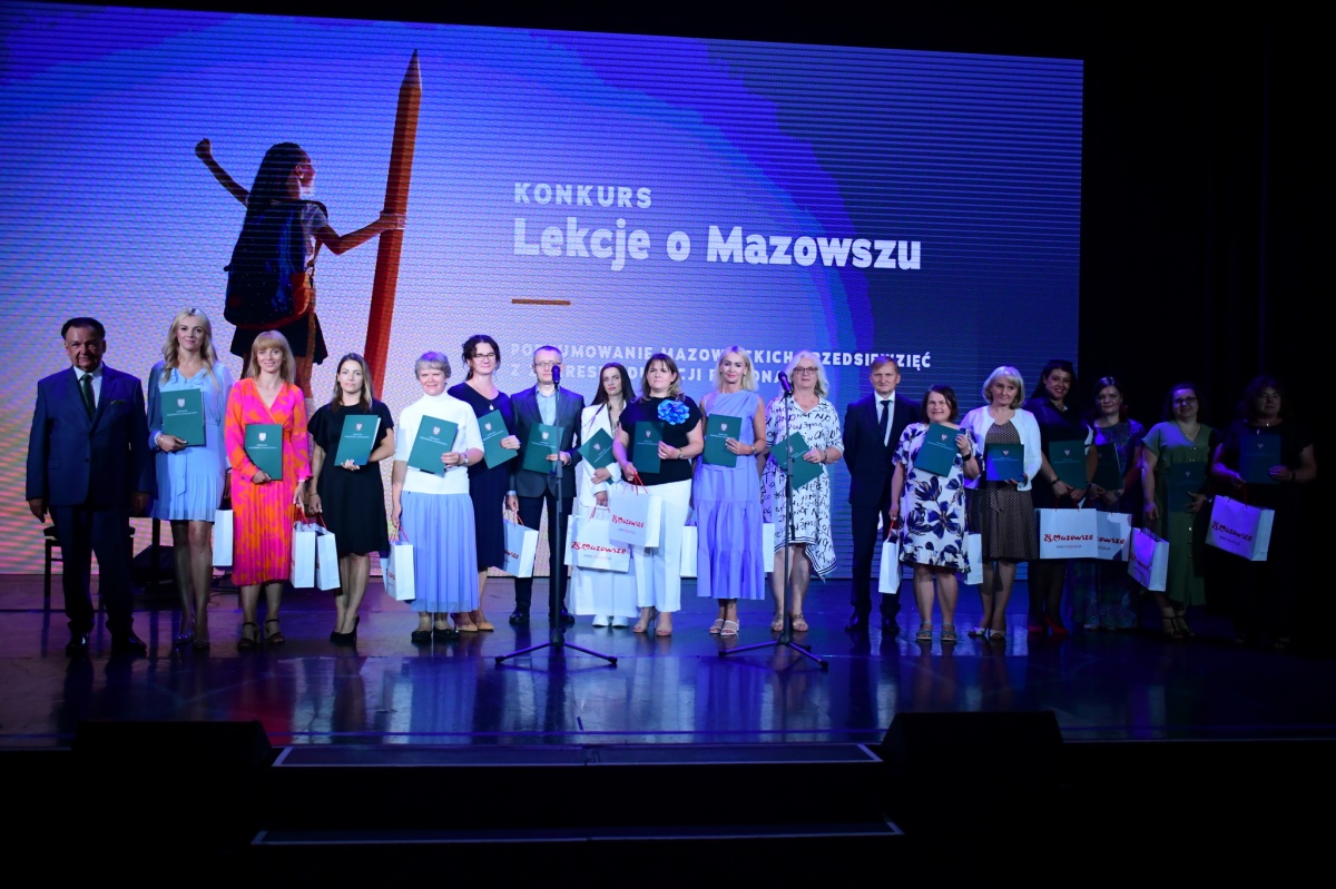 Beata Troć z Archiwum Państwowego w Siedlcach laureatką konkursu „Lekcje o Mazowszu” 