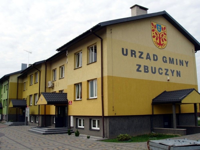 Gmina Zbuczyn: Pani sekretarz rezygnuje