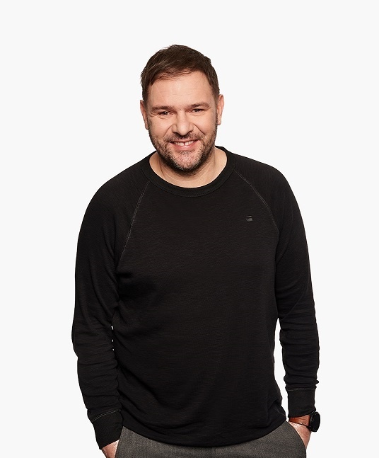 Stand-up Karolaka