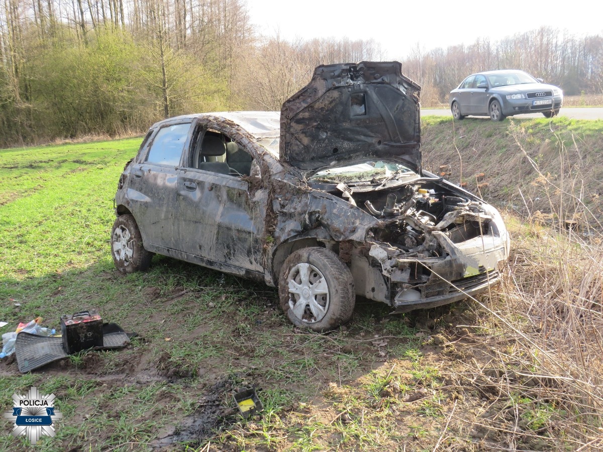 Wypadek w pobliżu Huszlewa - Ranna 42-latka i jej 14-letni syn