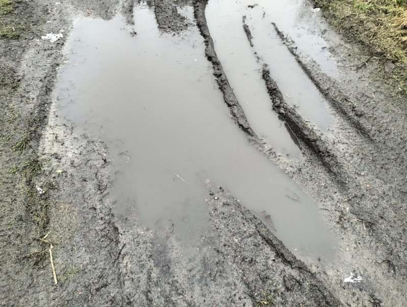 Są pieniądze na drogi dojazdowe do pól
