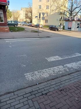 Pasy widmo na ul. 11 Listopada w Siedlcach