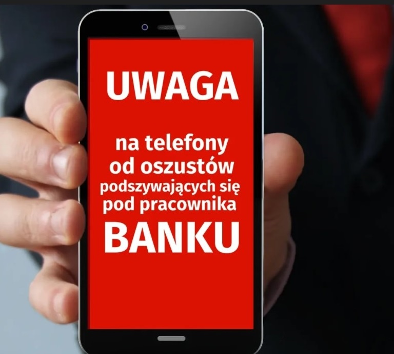 Oszust podający się za pracownika banku trafi przed sąd