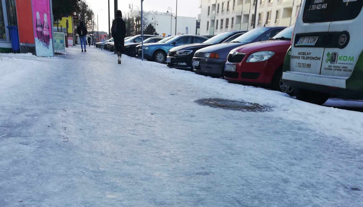 Siedlce: Chodniki bardzo śliskie, ale na SOR spokojnie