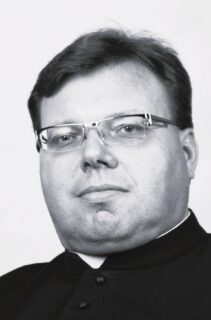 W poniedziałek pogrzeb księdza z Węgrowa