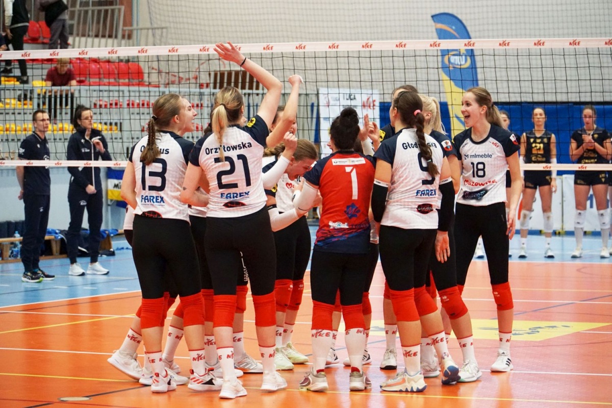 Szybko, łatwo i przyjemnie - kolejna wygrana Nike Węgrów