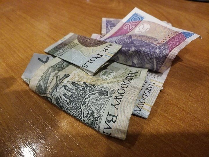 Dziennikarze lokalni uczniom: Czy edukacja na pewno jest darmowa?